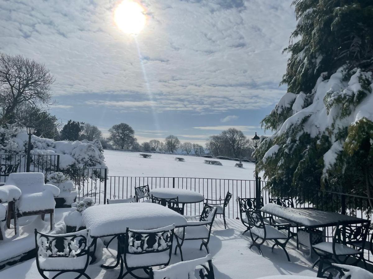 The Dog & Partridge Country Inn แอชบอร์น ภายนอก รูปภาพ